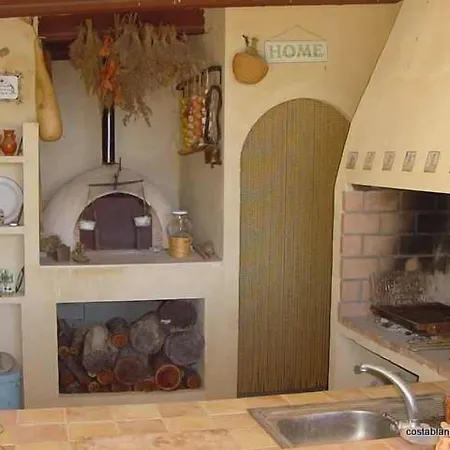 Mas Del Conill Bed & Breakfast